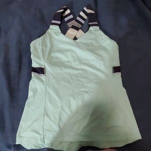 Lululemon top